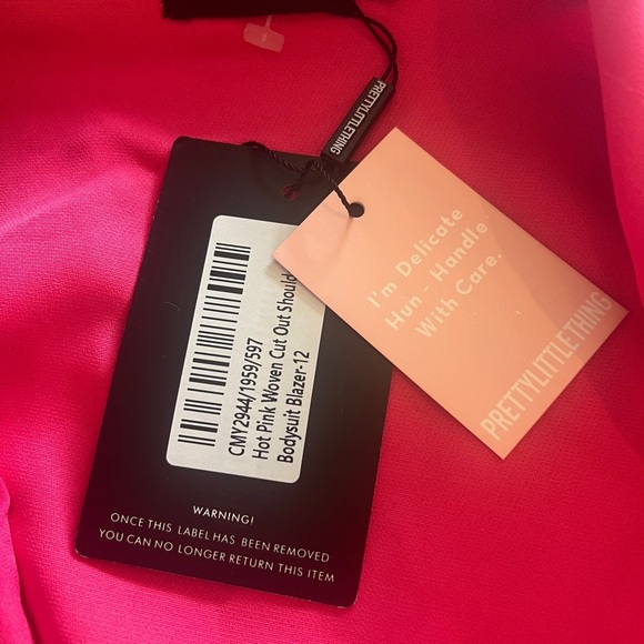 PrettyLittleThing Pink Cutout Bold & Daring Bodysuit & Pants Set Size 12 NWT - Picture 13 of 14
